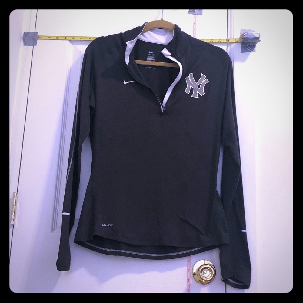 Nike New York Yankees Gray 1/4 Zip Women